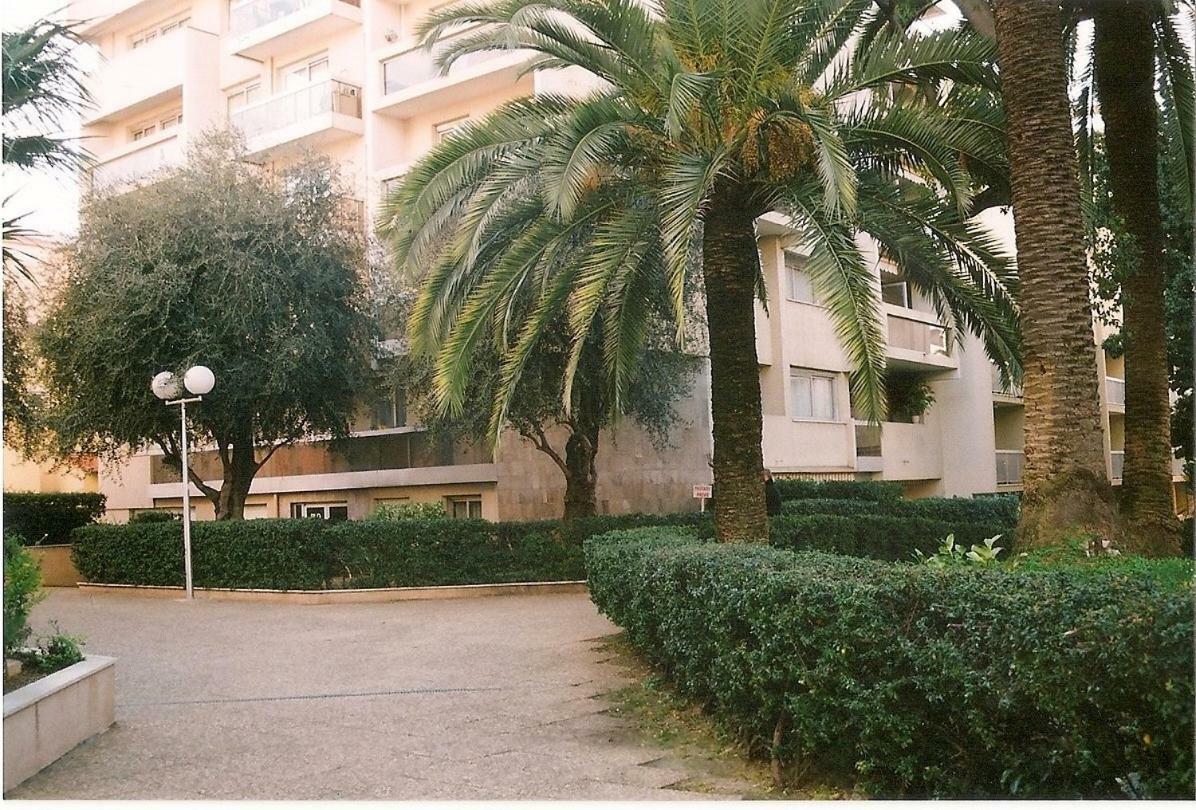 Résidence Le Méditerranée Menton Exterior foto
